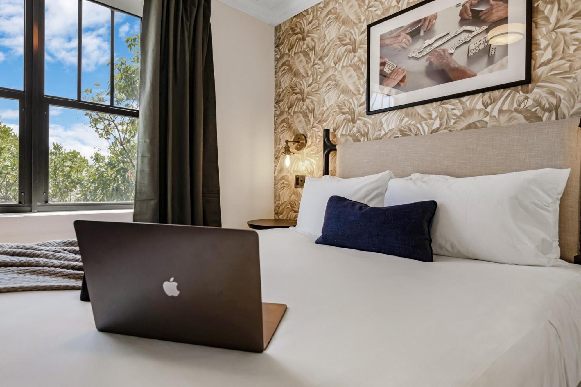מיאמי Roami At Tower Hotel - Calle Ocho מראה חיצוני תמונה